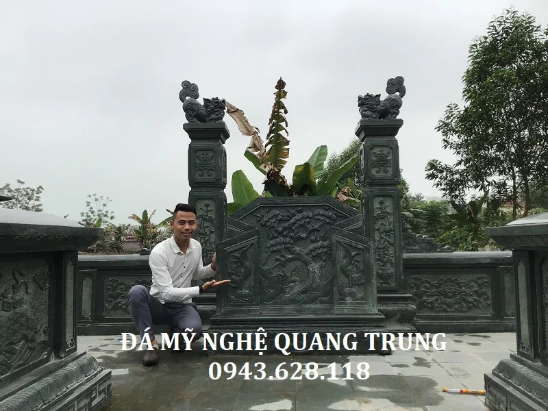 Mẫu Lăng Mộ Đá Xanh Rêu Cao Cấp Tại Nghĩa Trang Diễn Châu, Nghệ An 24 Hoa văn phía trong cuốn thư đá xanh rêu của Lăng mộ đẹp