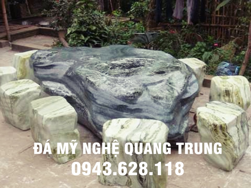 Mẫu bàn ghế đá tự nhiên tại Thanh Hóa
