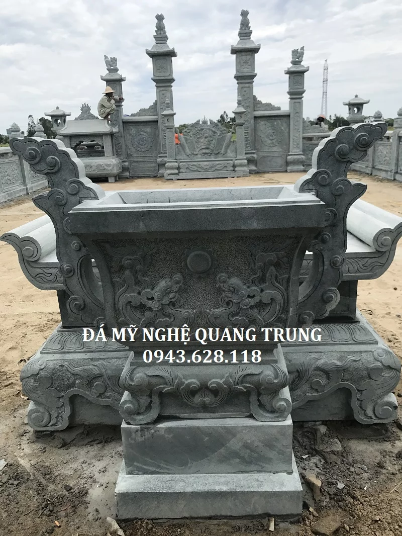 LƯ HƯƠNG ĐÁ XANH RÊU