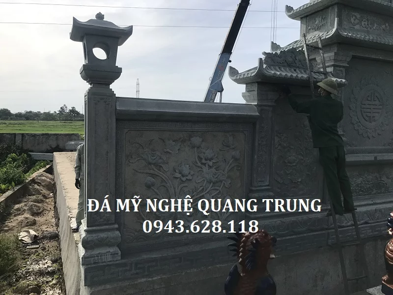 Mặt sau của Long đình đá cũng được Quang Trung Stone Gia công, Chế tác rất kỹ lưỡng, chi tiết.