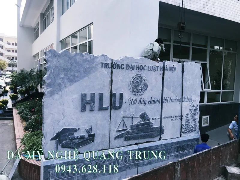 Tư vấn, thi công, lắp đặt Bia đá tự nhiên Trường Đại học Luật Hà Nội 57 Bia da tu nhien Dep