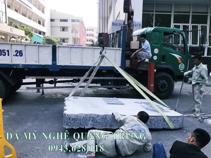 Tư vấn, thi công, lắp đặt Bia đá tự nhiên Trường Đại học Luật Hà Nội 34 Hinh anh cau va lap dat Bia da tu nhien