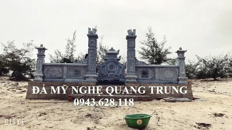 Chinh dien Lang mo da xanh reu