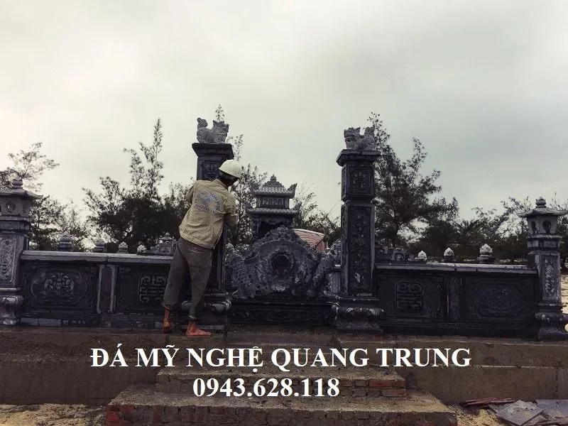 Lap dat Cuon thu da xanh reu cho Lang mo