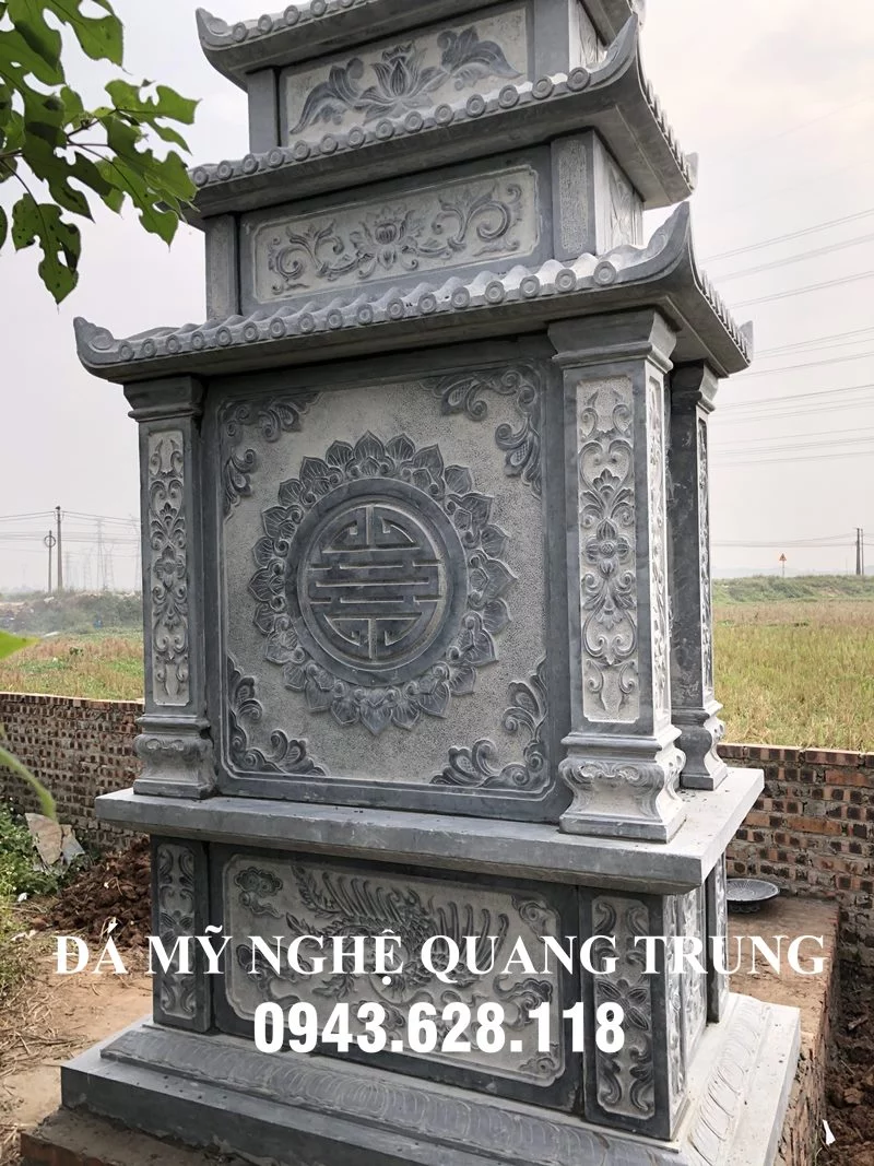 Hoa van phia sau ngoi Mo Da 3 mai