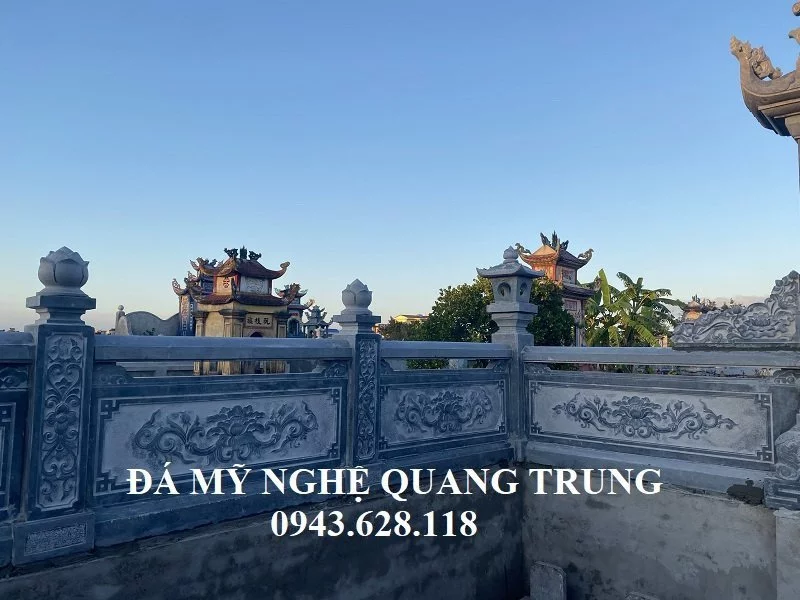 Lan can da xanh tu nhien nguyen khoi Quang Trung