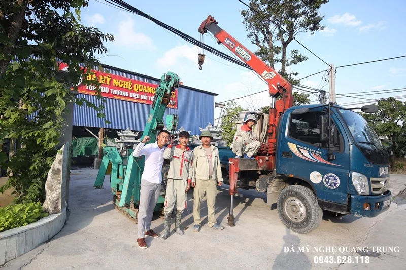 Chup anh truoc khi len duong di lap dat cong trinh