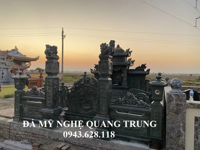 Mau Cong da dep da xanh reu cho Khu Lang mo