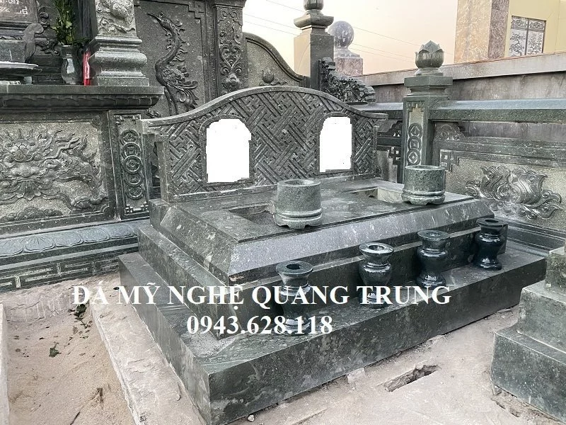 Mau Mo da doi xanh reu khong mai Quang Trung