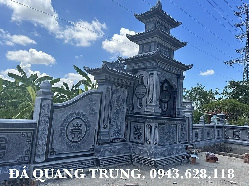 Lăng thờ đá xanh đen chất lượng cao cho khu Lăng Mộ đá gia đình.