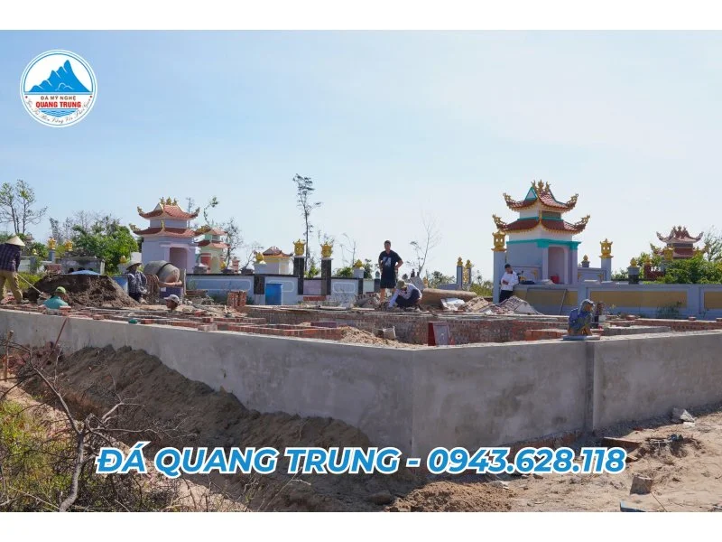 Làm móng lăng mộ rất quan trọng.jpg