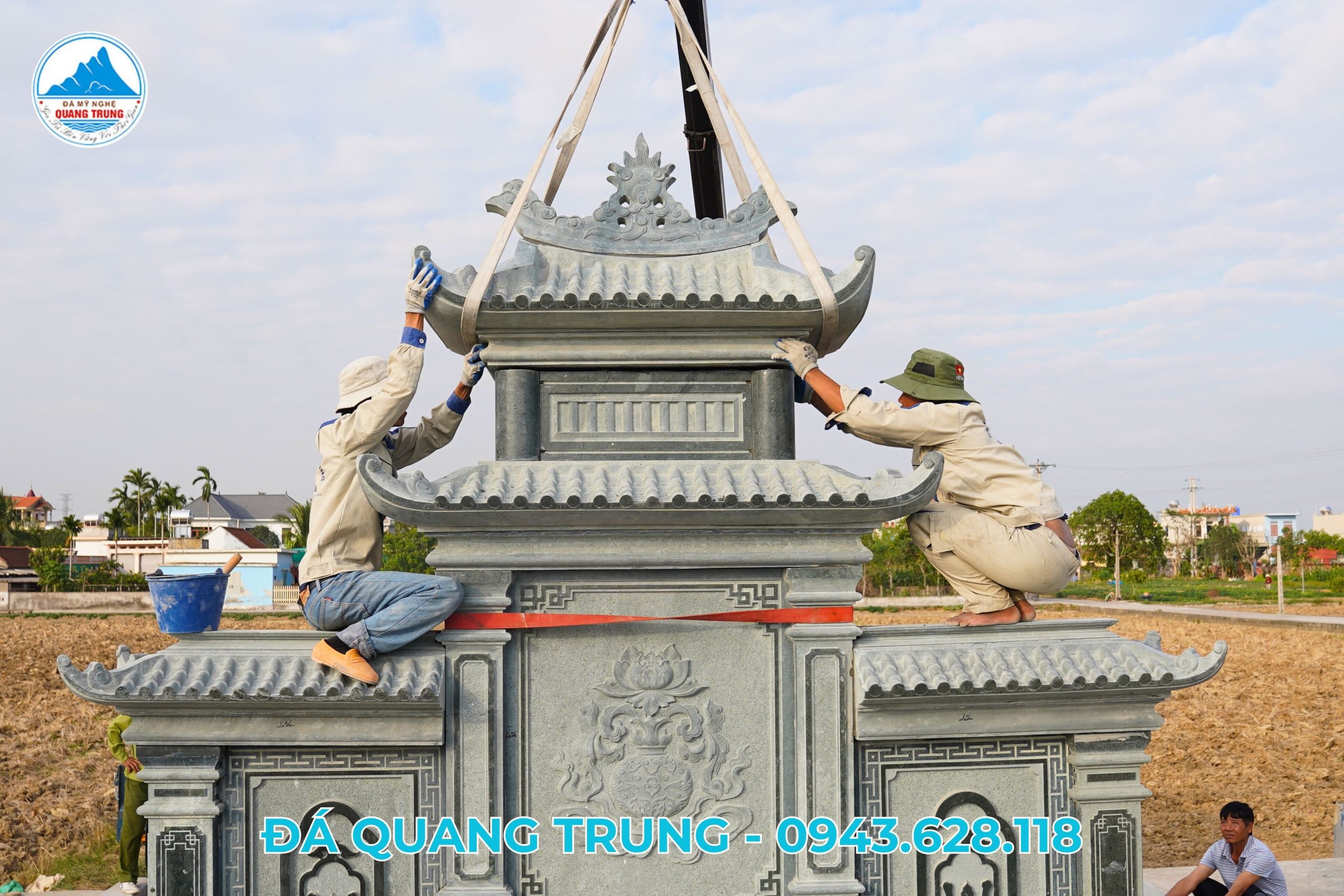 13 scaled Lăng mộ đá, Mộ đá Ninh Bình