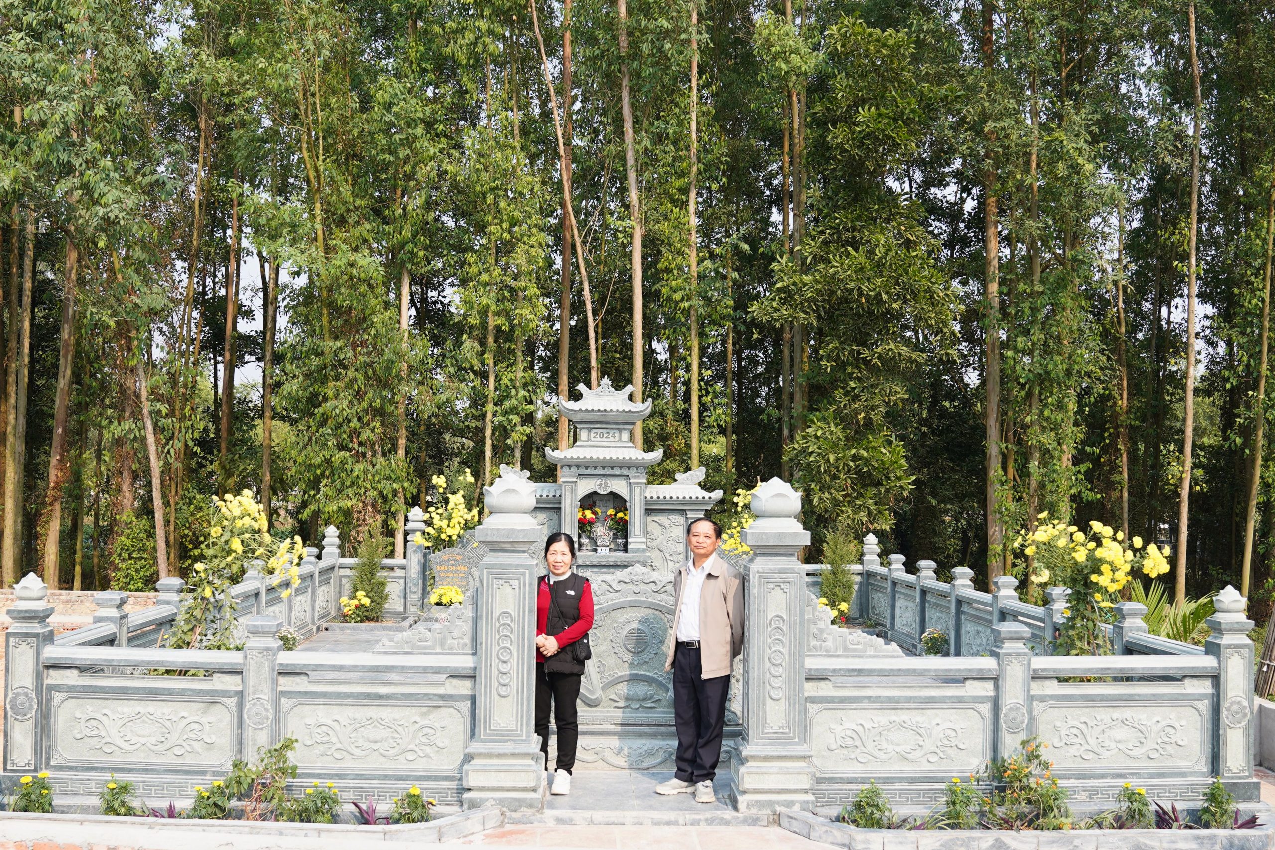 5 scaled Lăng mộ đá, Mộ đá Ninh Bình