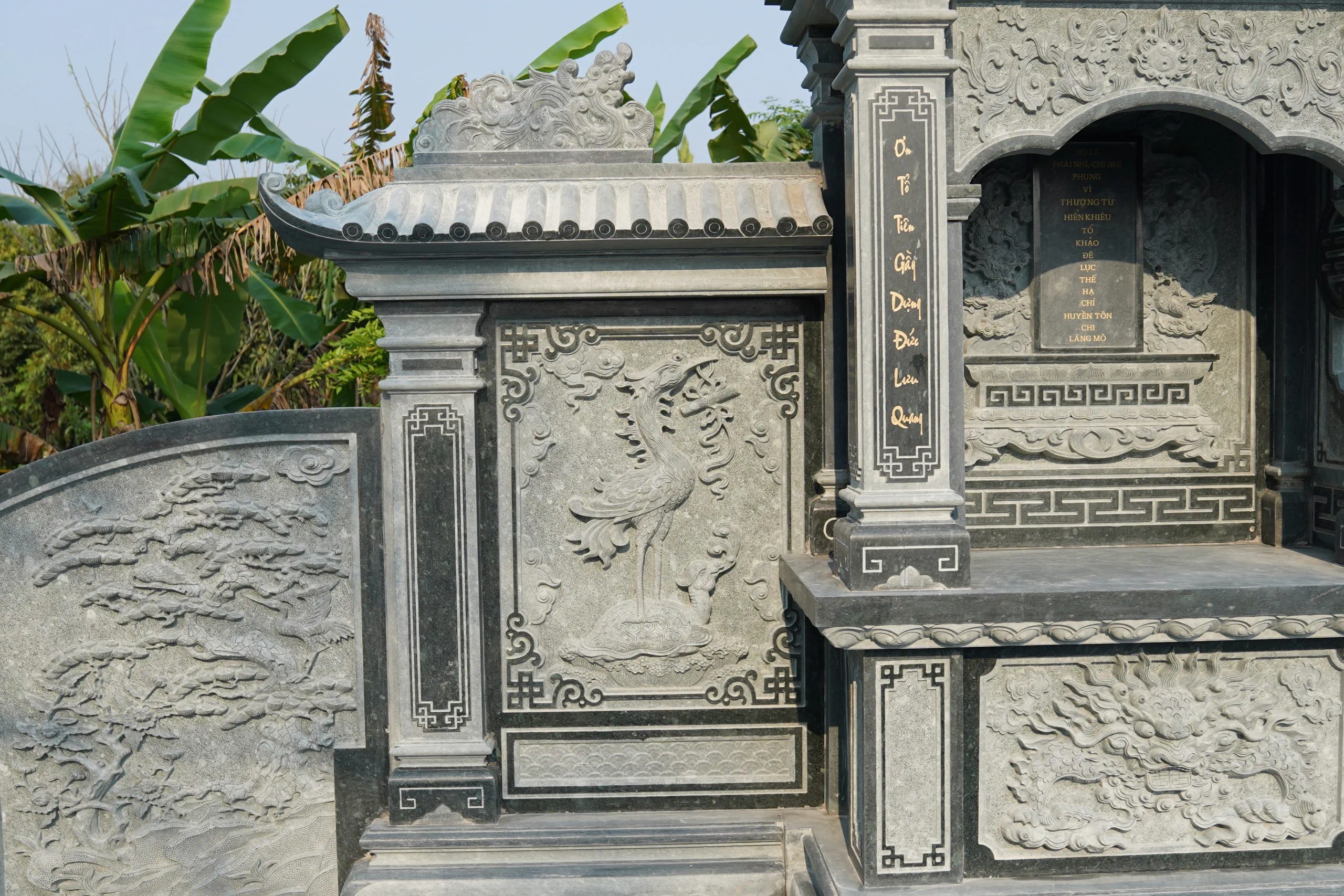 DSC04481 scaled Lăng mộ đá, Mộ đá Ninh Bình